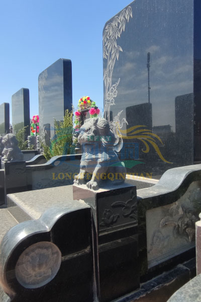 沈阳龙凤公墓立碑